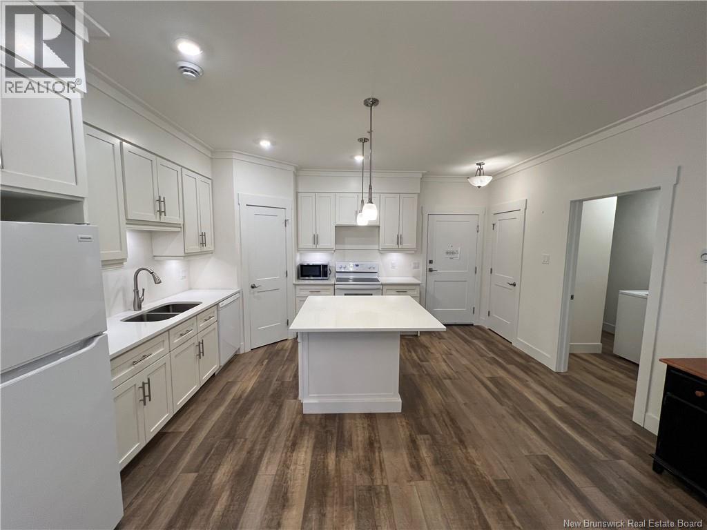 54 Hampton Road Unit# 206 - Photo 4