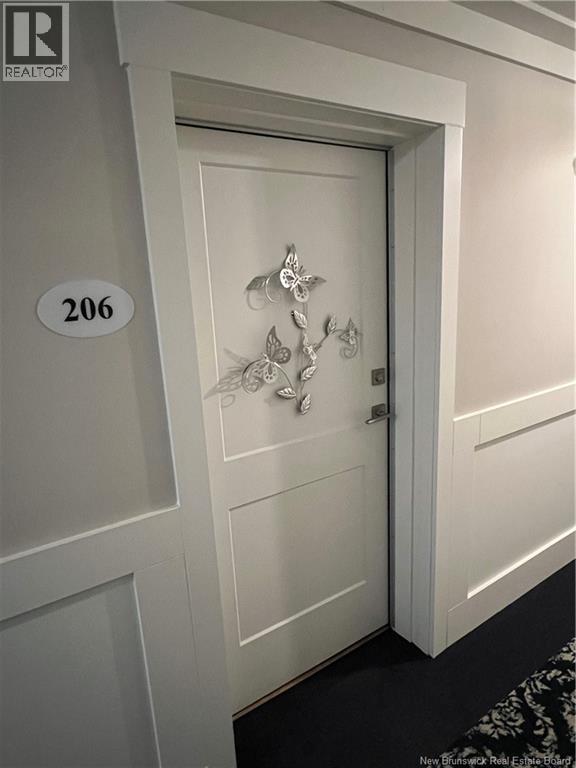 54 Hampton Road Unit# 206 - Photo 2
