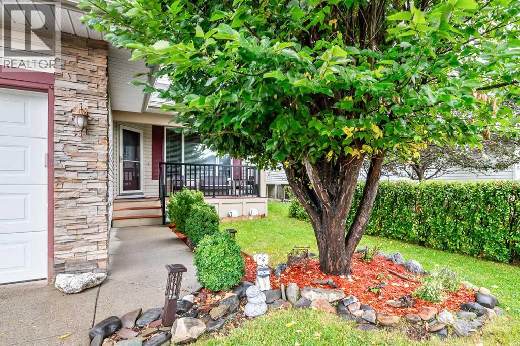 17 Westfall Crescent