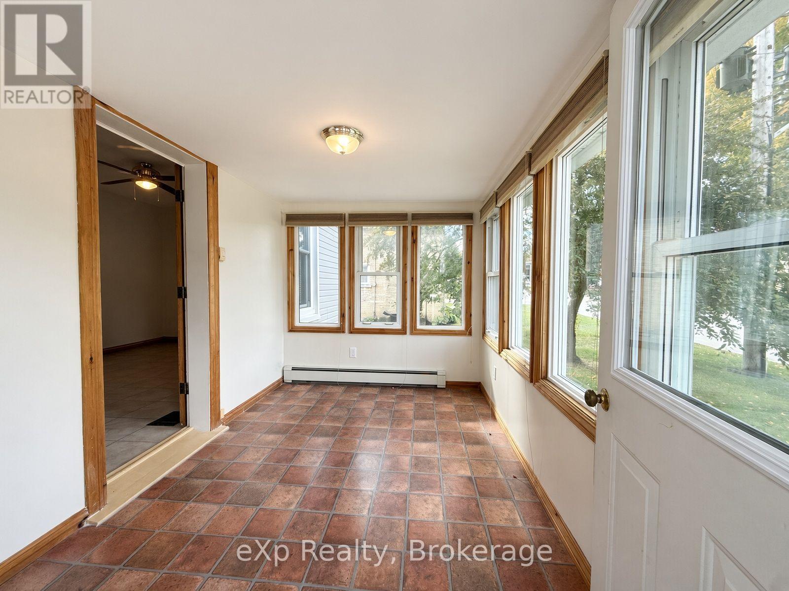 42 CLARINDA STREET S