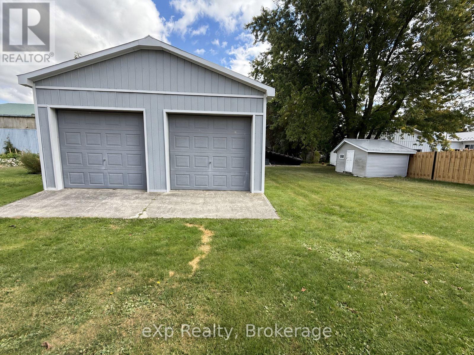 42 CLARINDA STREET S