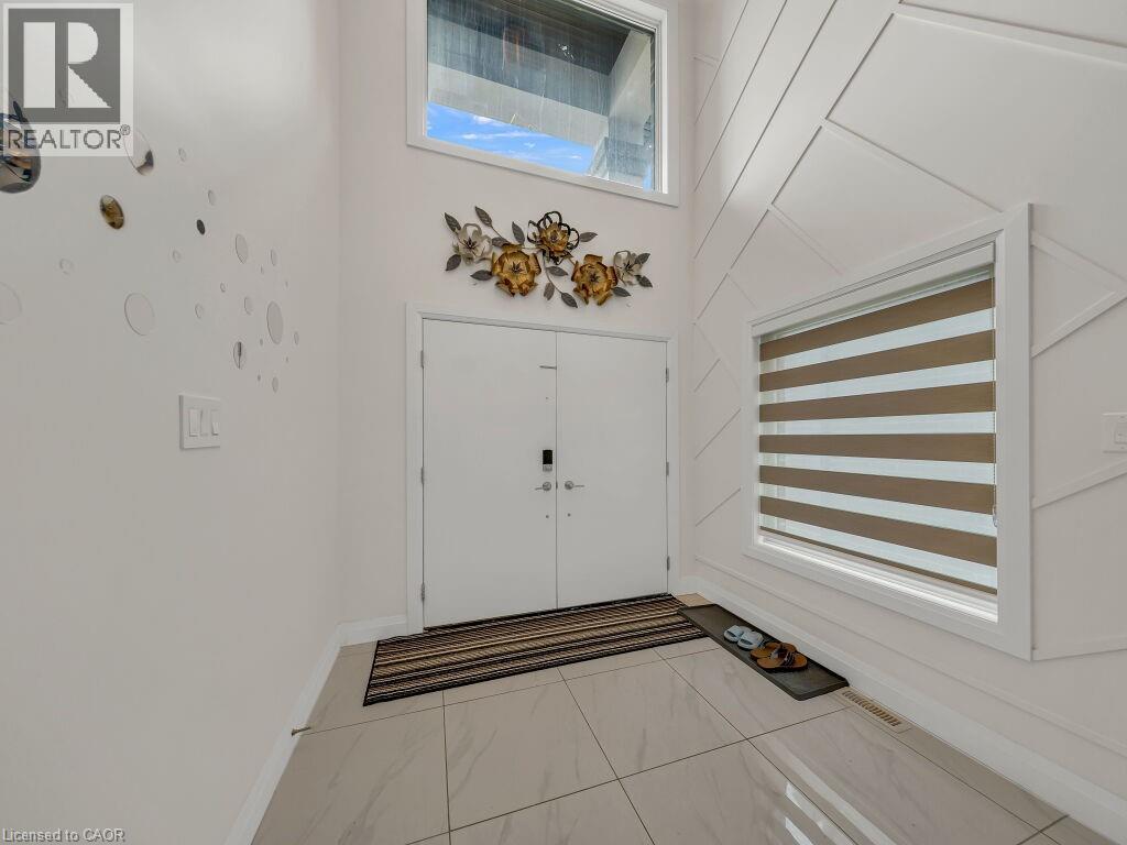 2637 BOBOLINK Lane