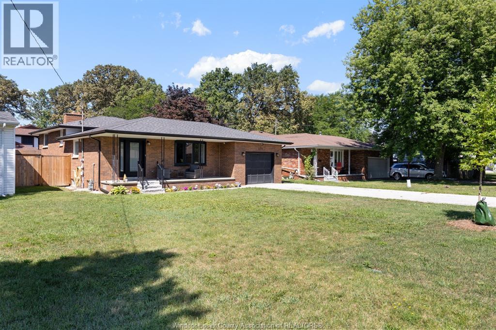 573 LESPERANCE ROAD