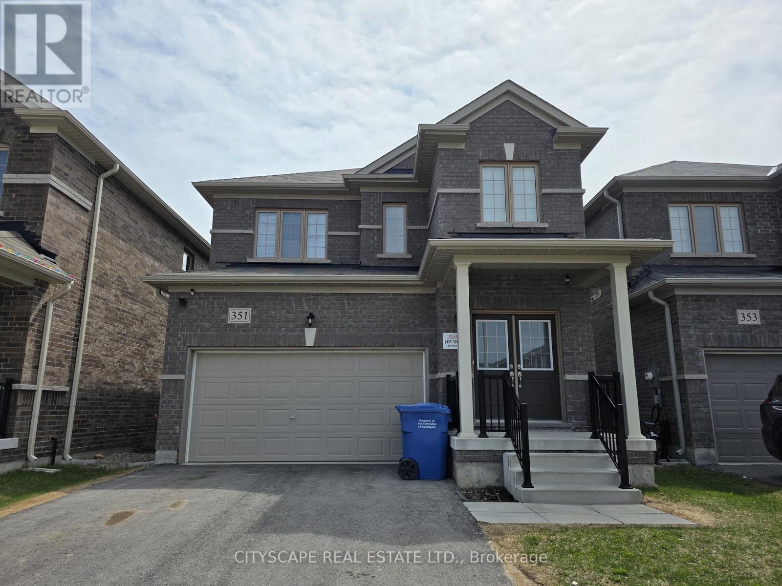 351 RIDLEY CRESCENT