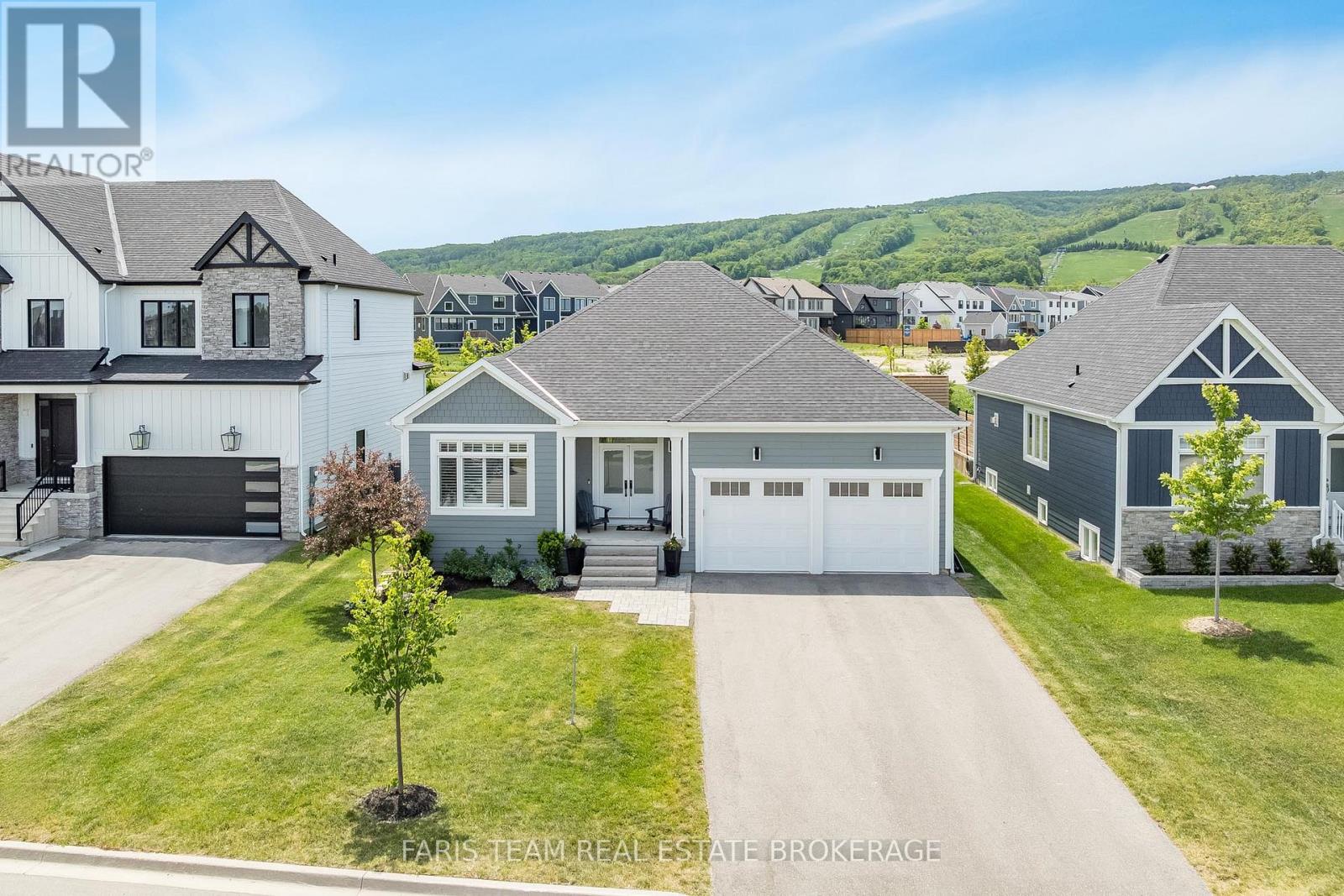 107 STILLWATER CRESCENT