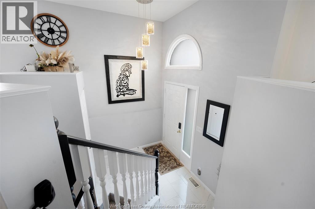 12589 HORWOOD CRESCENT