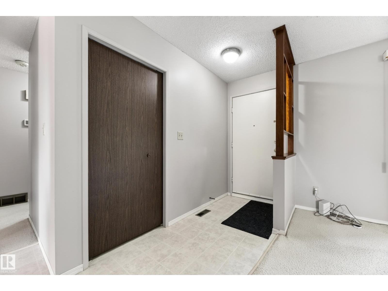 11607 139 AV NW