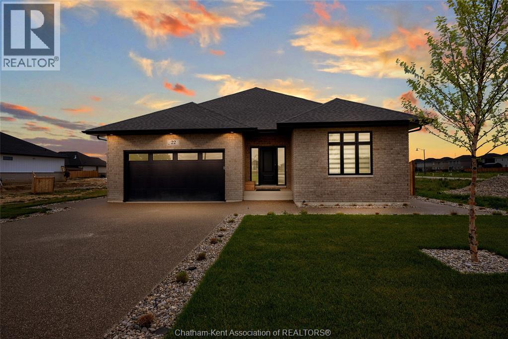 203 Rosewood CRESCENT