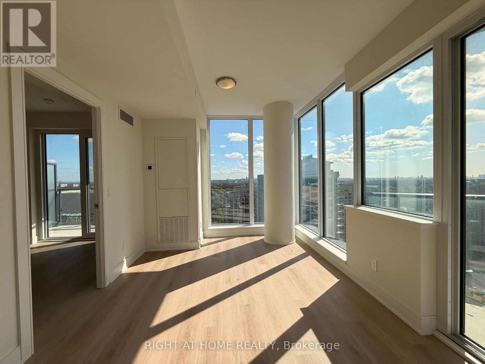 2202 - 15 ELLERSLIE AVENUE
