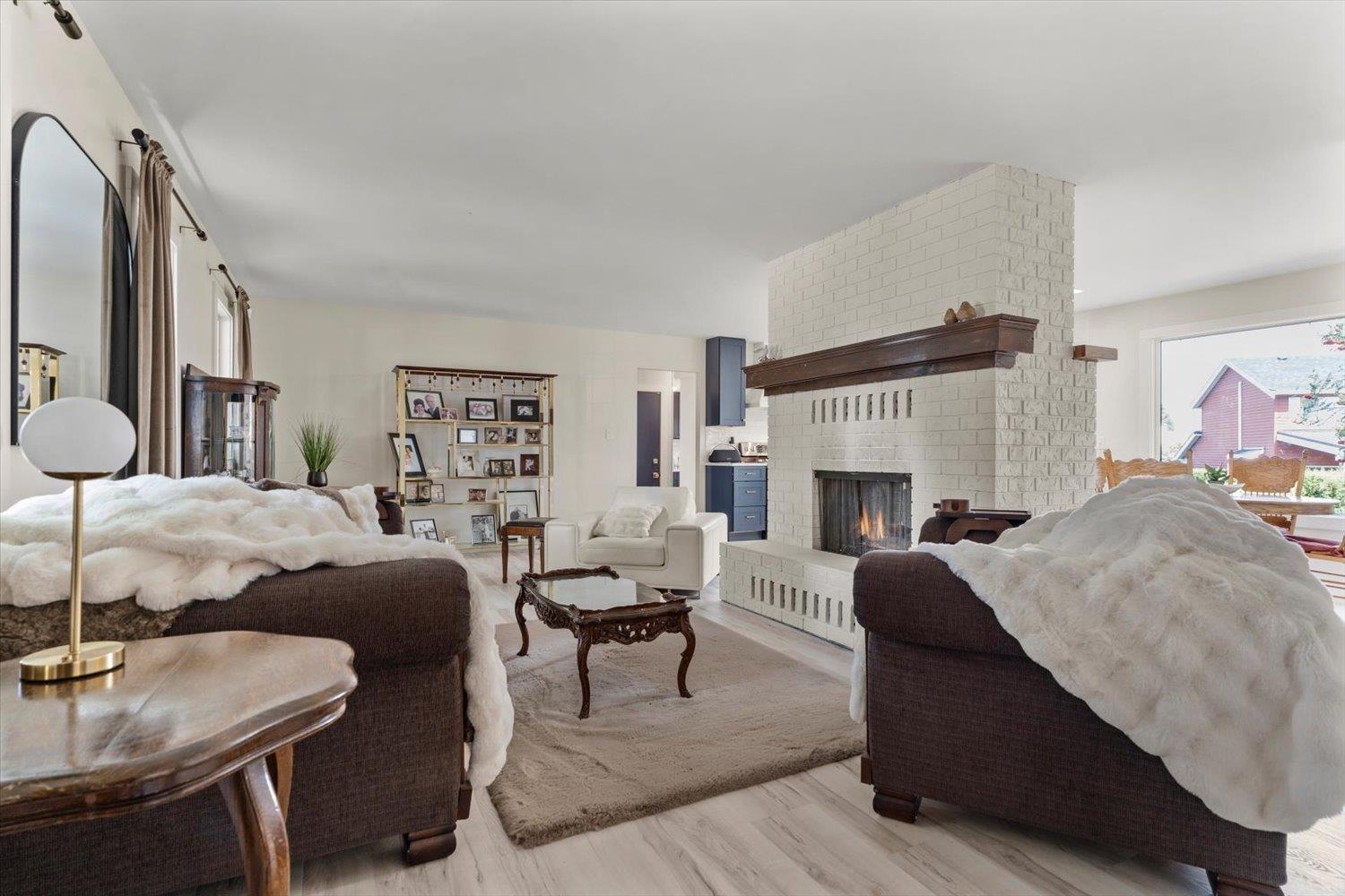 6820 CASABELLO DRIVE, Sardis East Vedder
