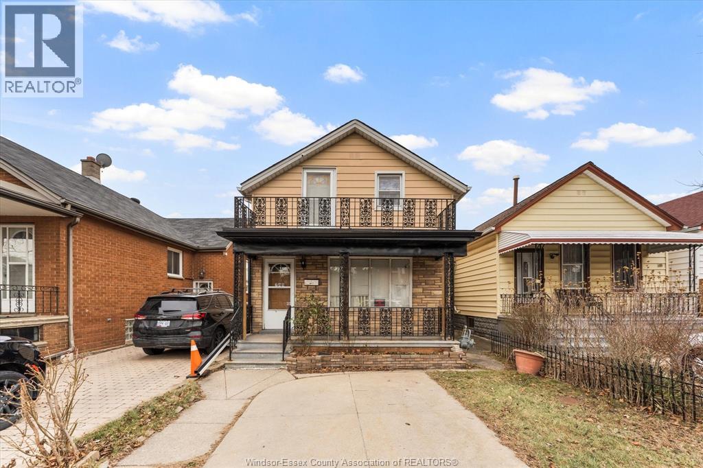 749 GLENGARRY AVENUE, WINDSOR, ON N9A 1R4 - Image 2489319728.jpeg?d=l