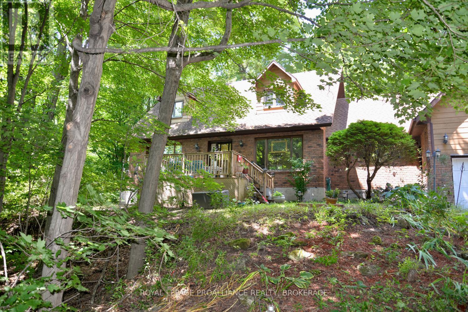 1852 MACALPINE ROAD