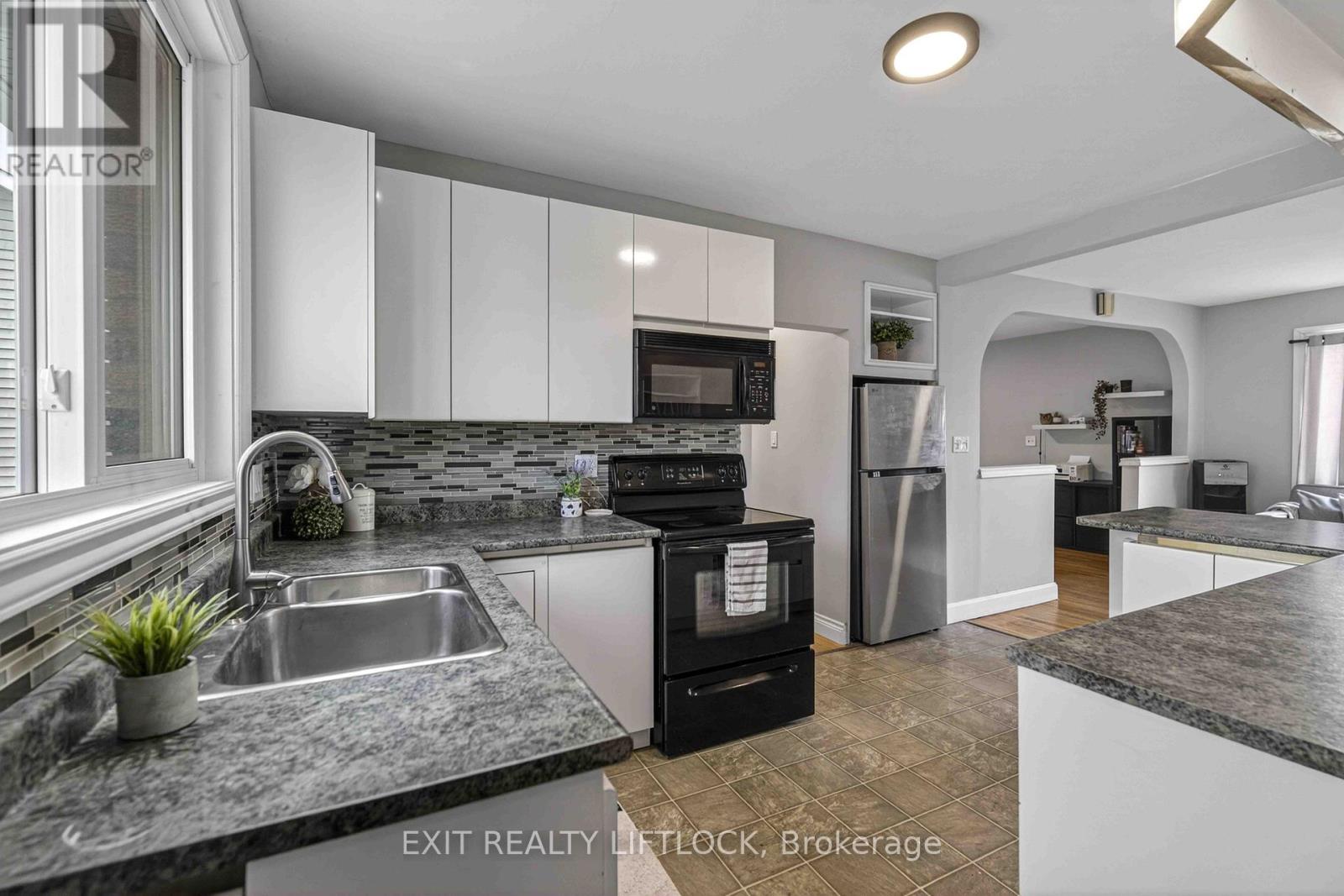 1833 KEENE ROAD - Photo 4
