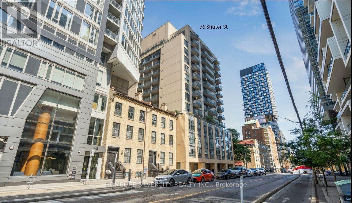 302 - 76 SHUTER STREET