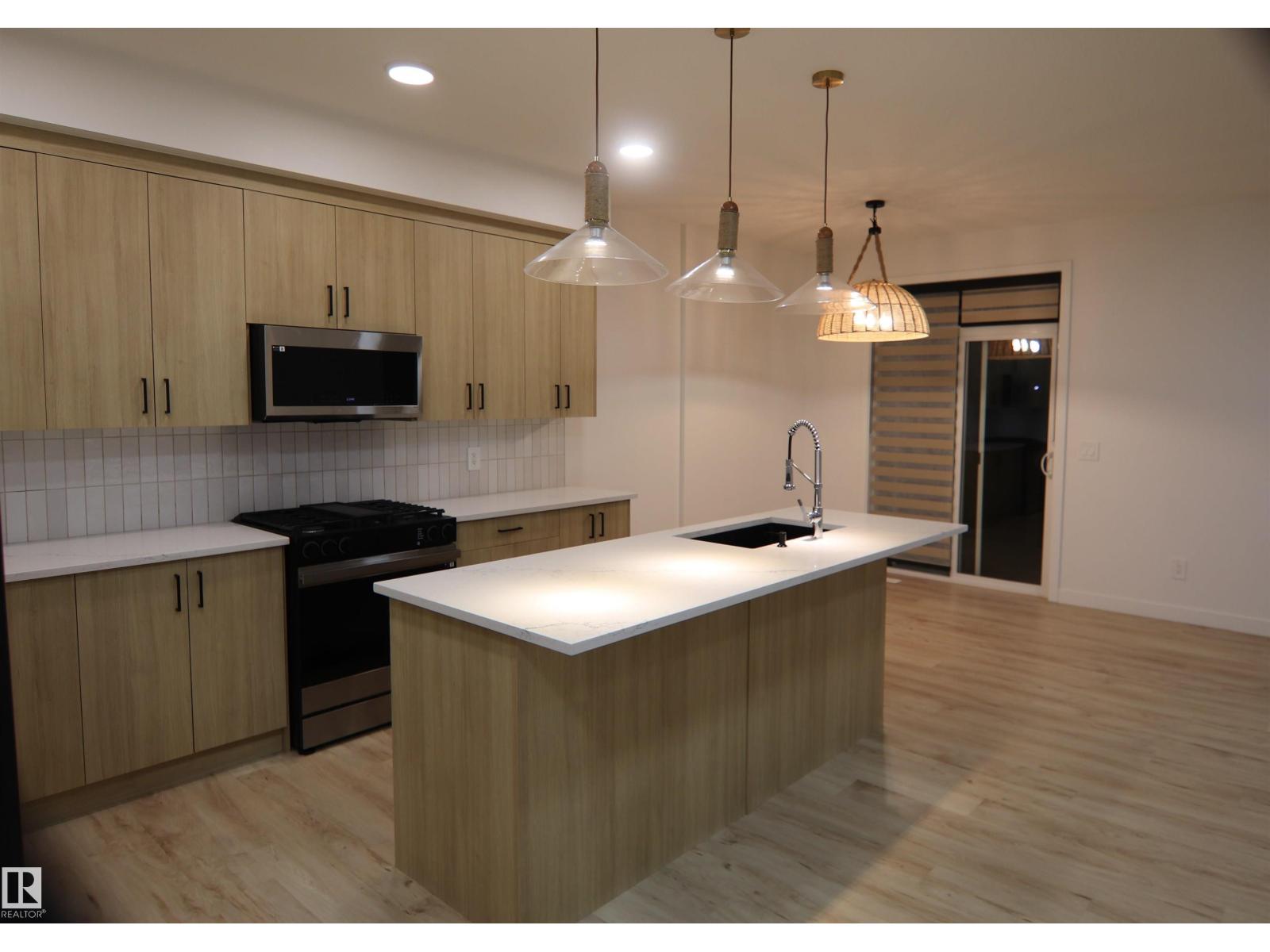 3332 168 ST SW SW