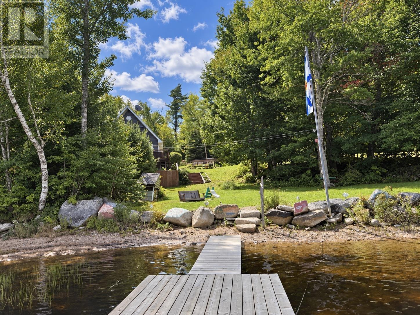 120 BIRCH GROVE Drive - Photo 2