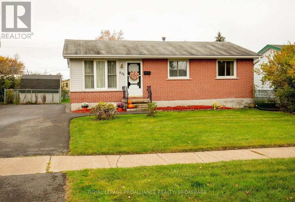 676 WILLIS STREET, KINGSTON (SOUTH OF TAYLOR-KIDD BLVD), ON K7M 6H3 - Image 1734575892.jpeg?d=l