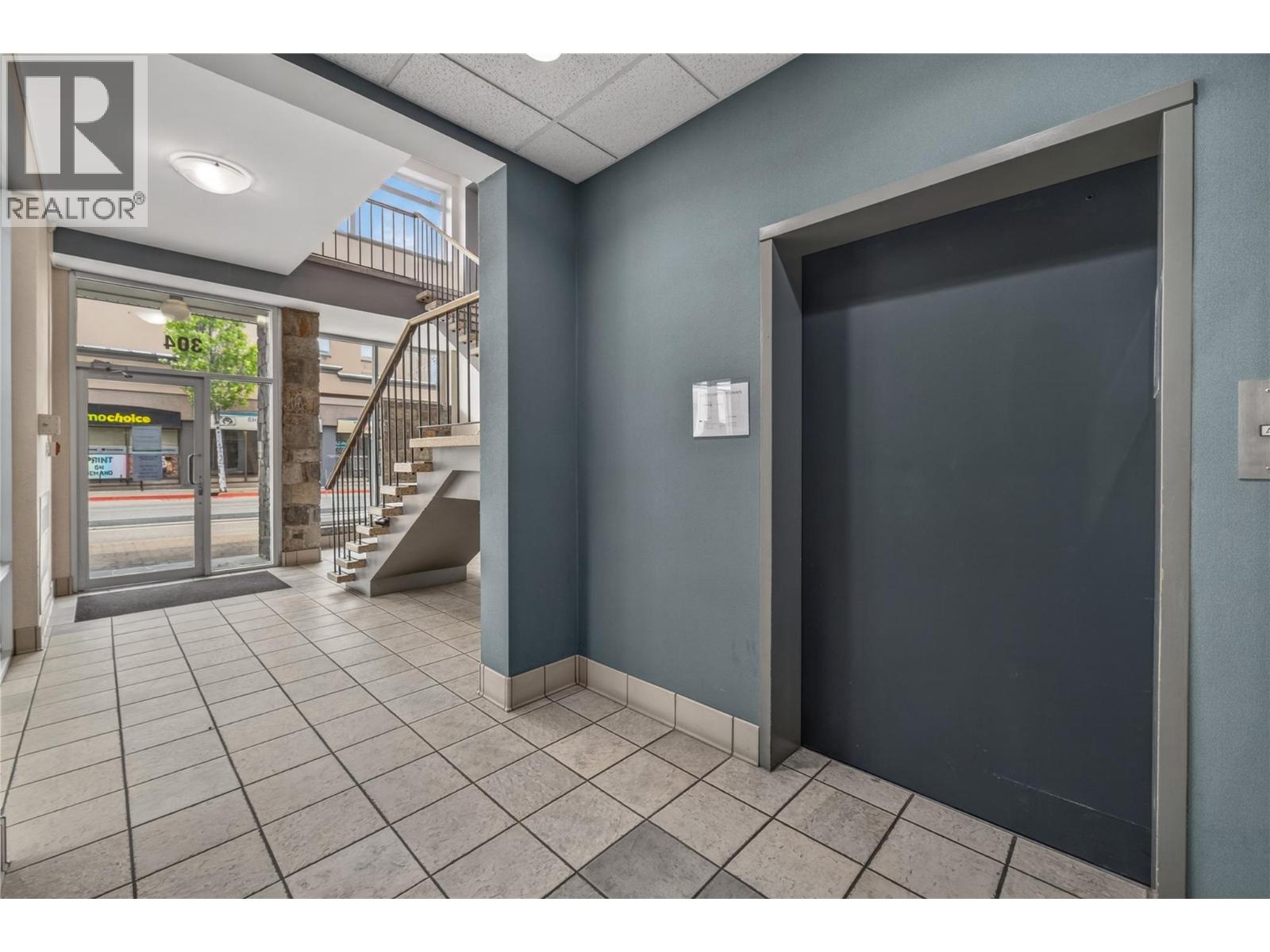 304 Martin Street
