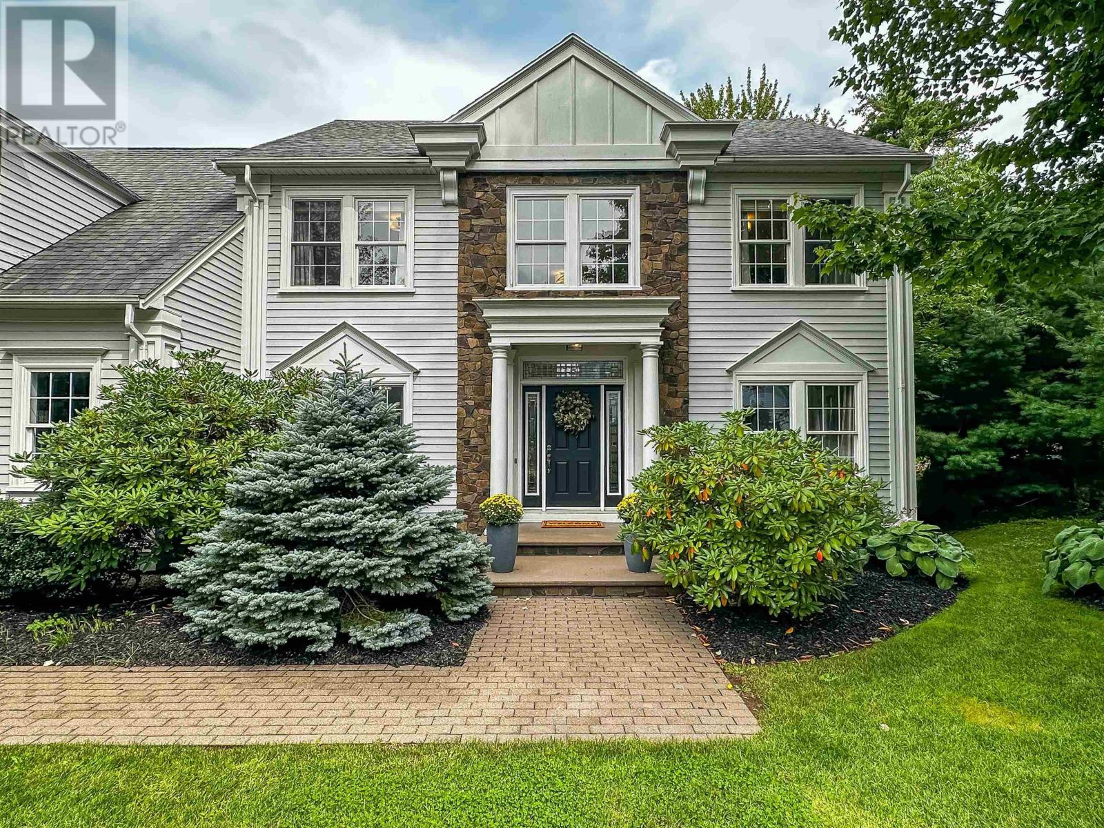 24 Anderson Boulevard - Photo 2