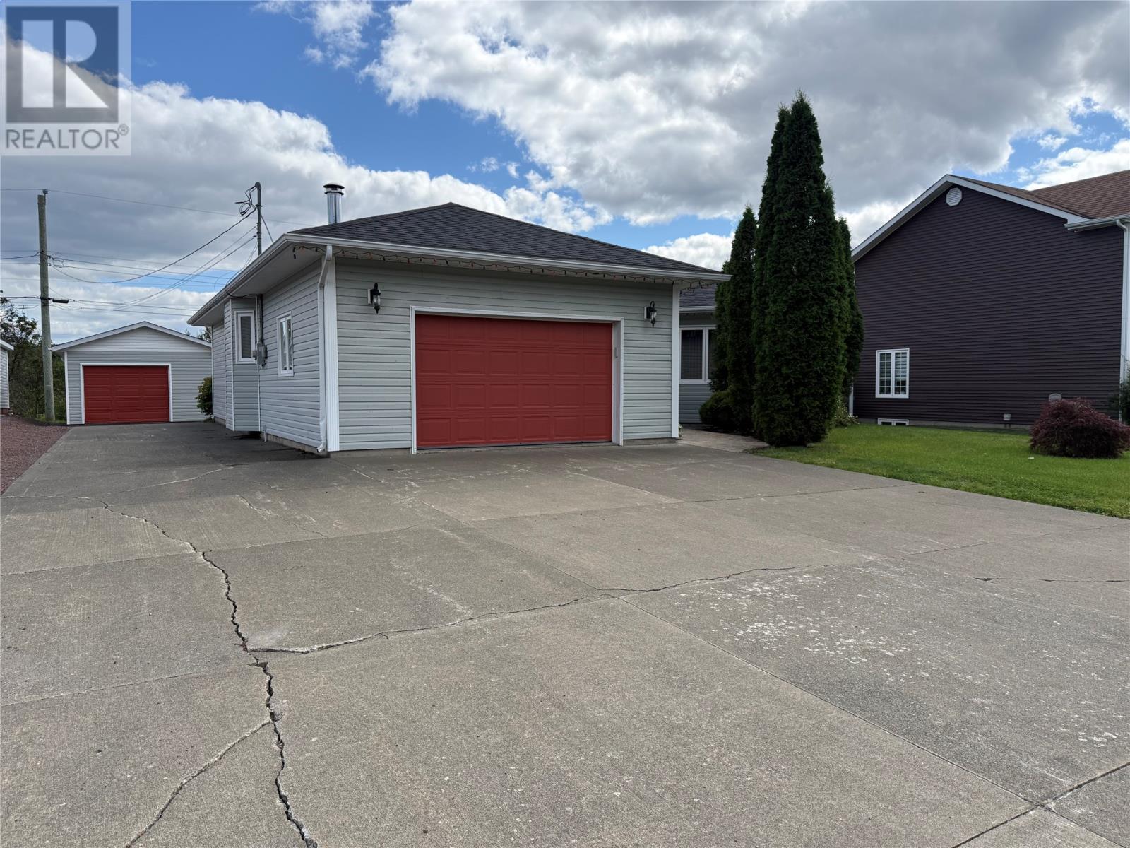 8 Harmsworth Drive
