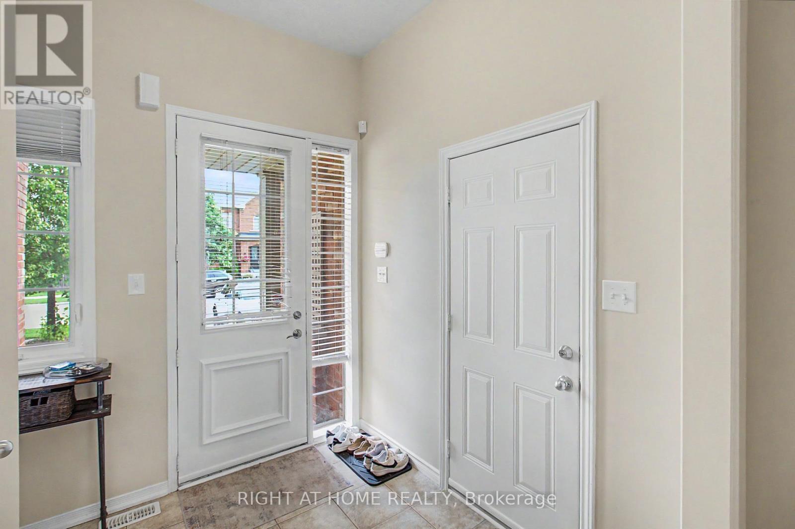 2051 FIDDLERS WAY