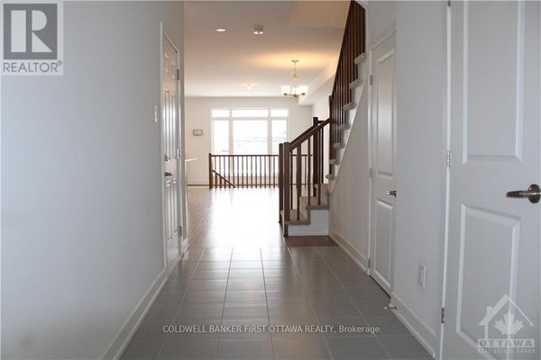 527 Corretto Pl, Ottawa, ON 2