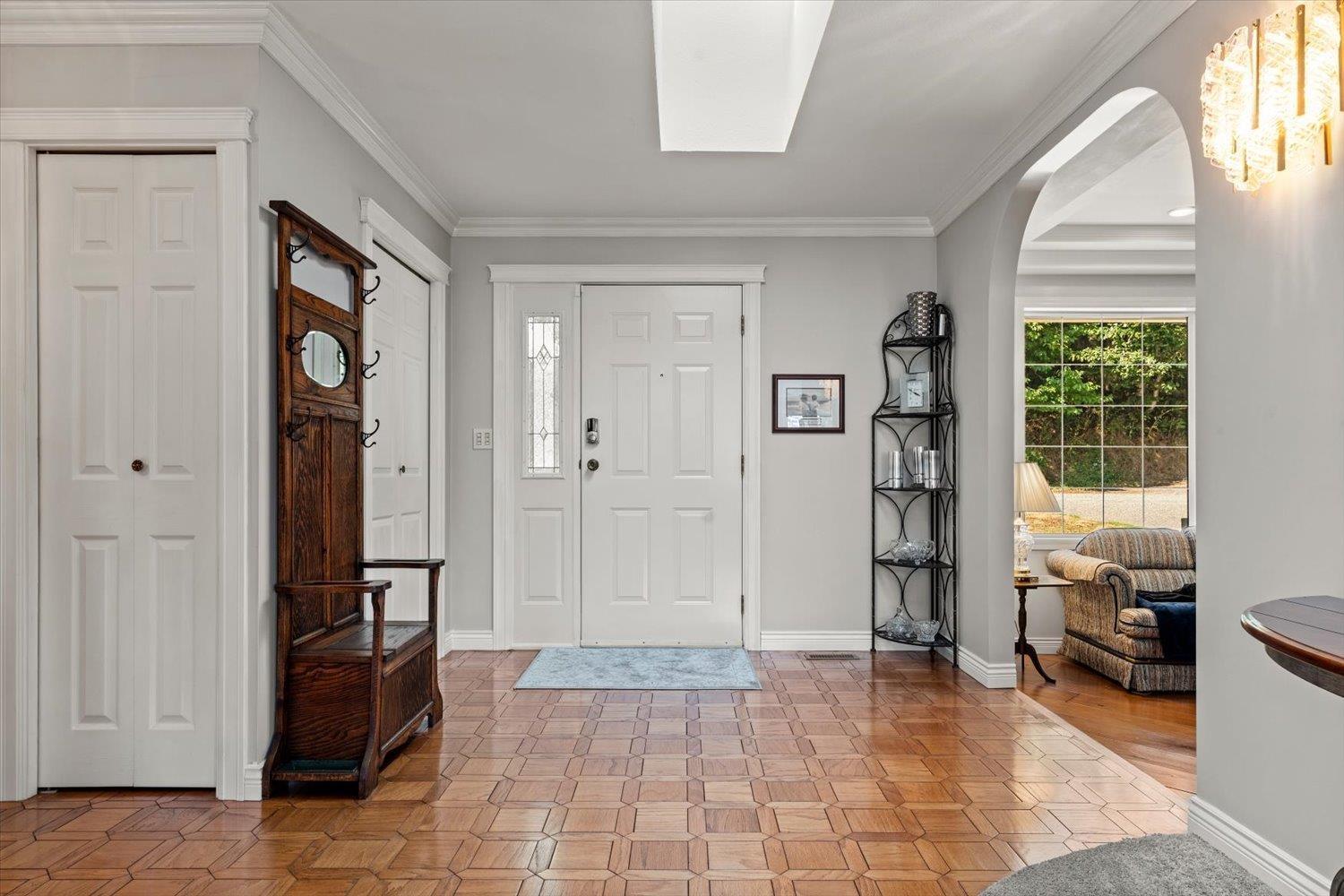 8570 PRIMROSE DRIVE, Chilliwack Mountain