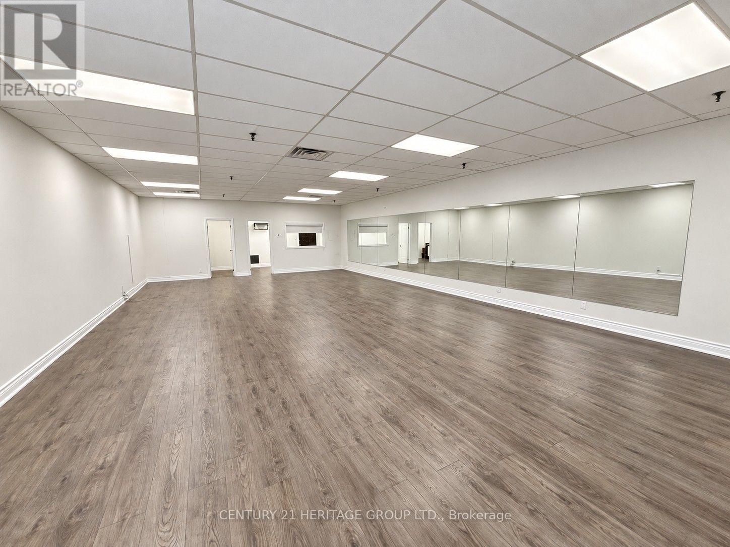 208 A - 4544 DUFFERIN STREET