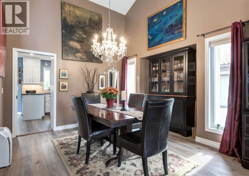 492 Silvergrove Gardens NW