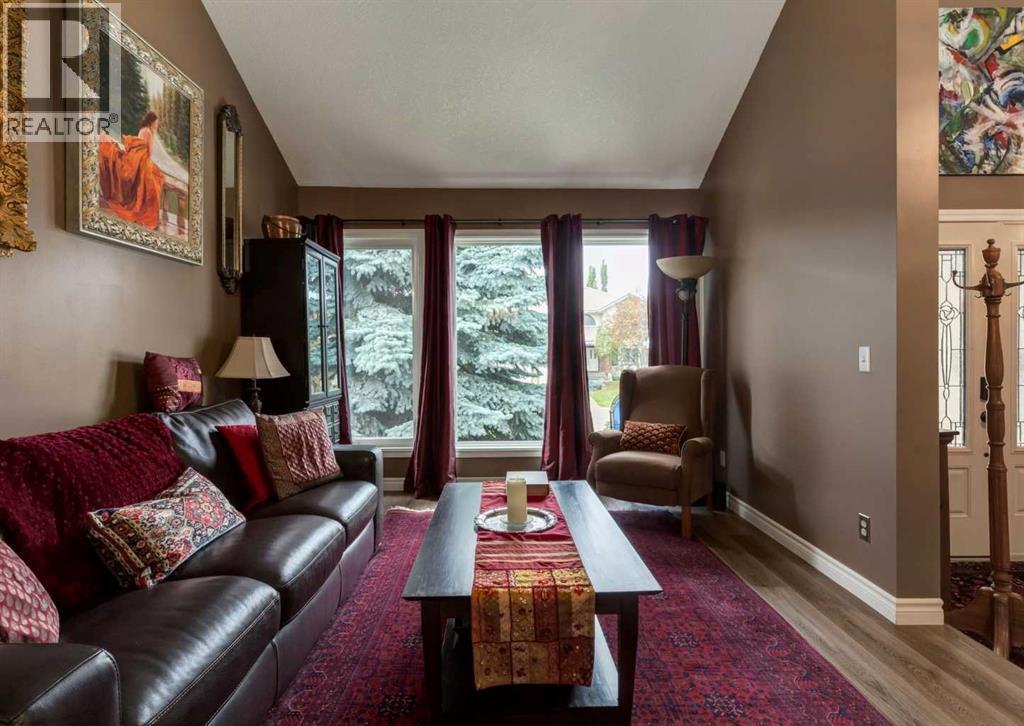 492 Silvergrove Gardens NW