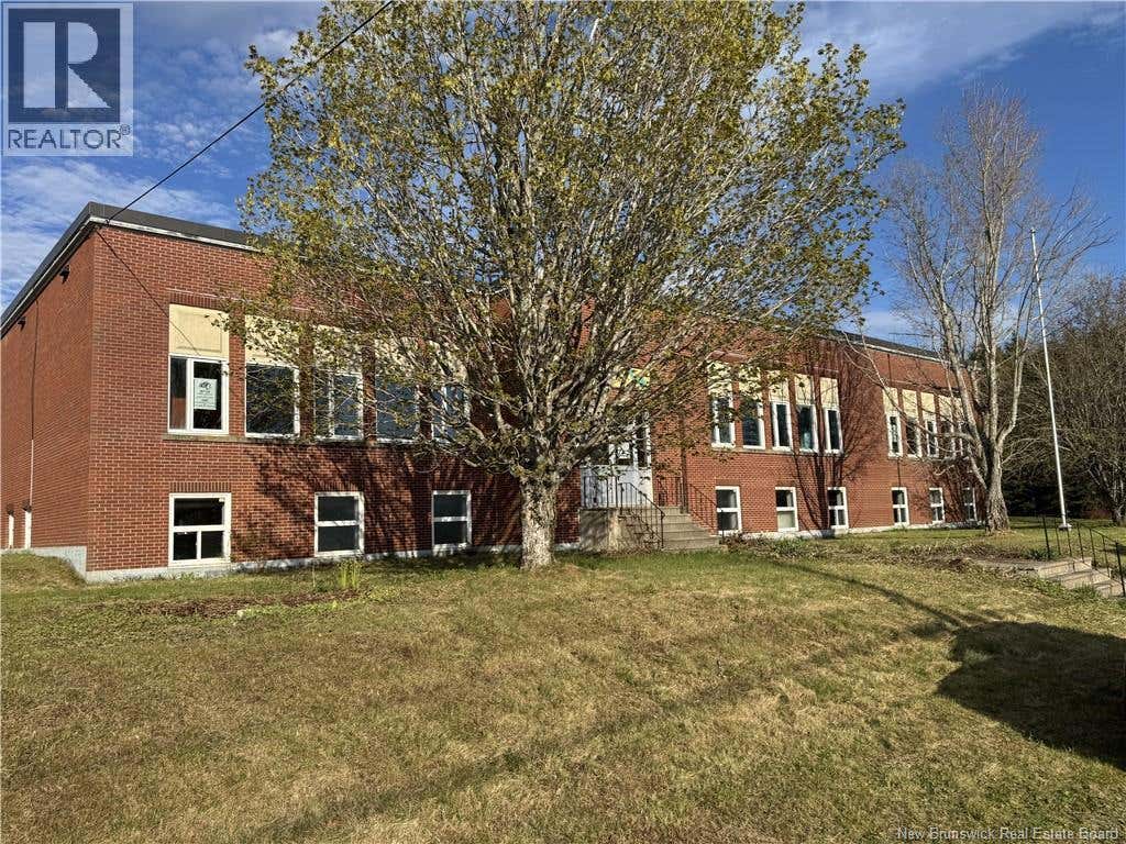 305 DEBEC ROAD
