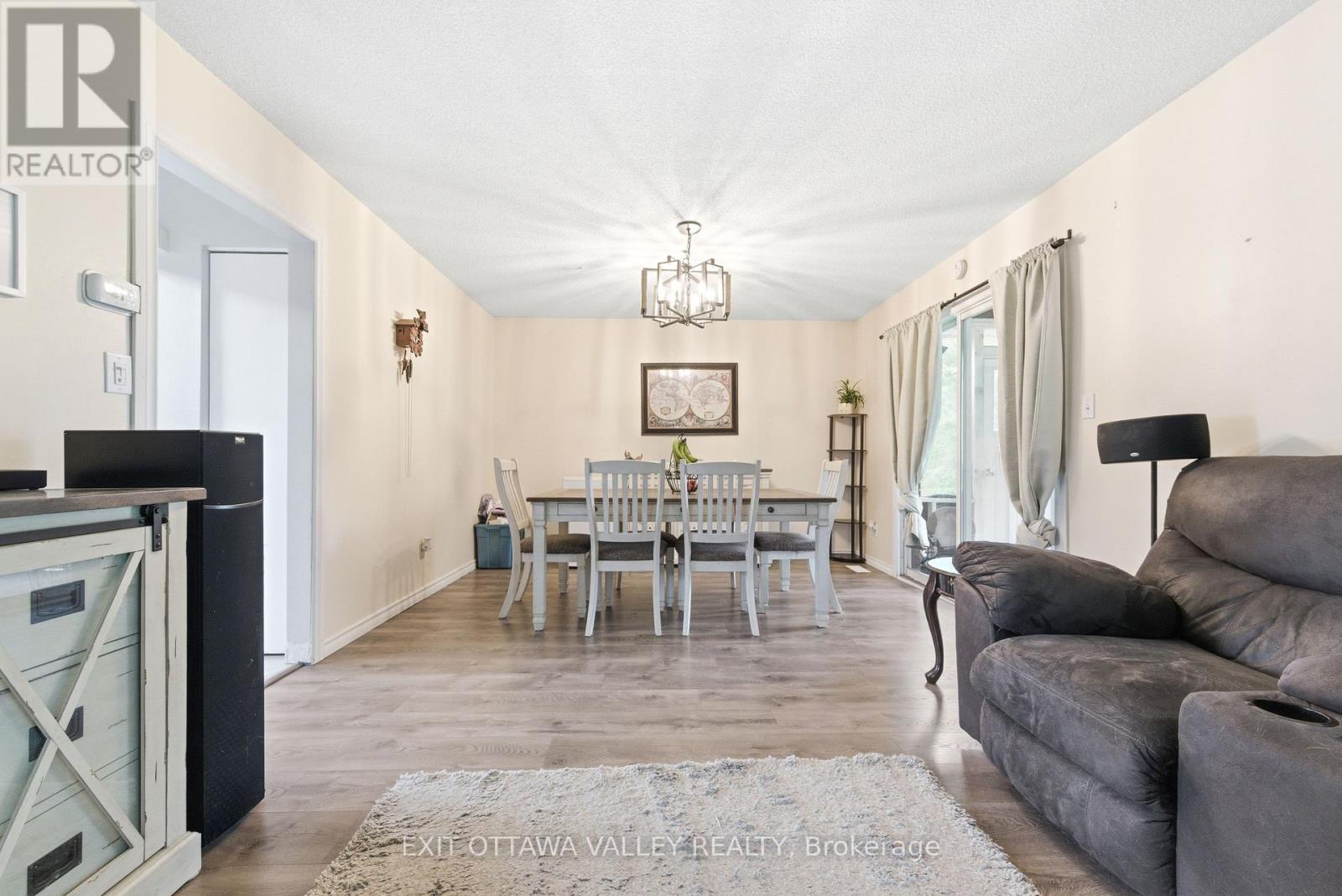 13 TAMARACK STREET - Photo 3