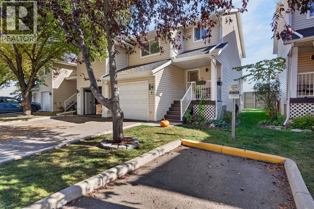 9, 567 Edmonton Trail NE