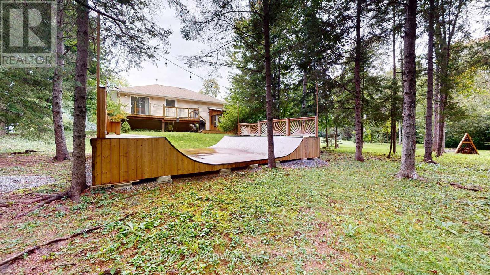 1276 LORI ELIZABETH STREET