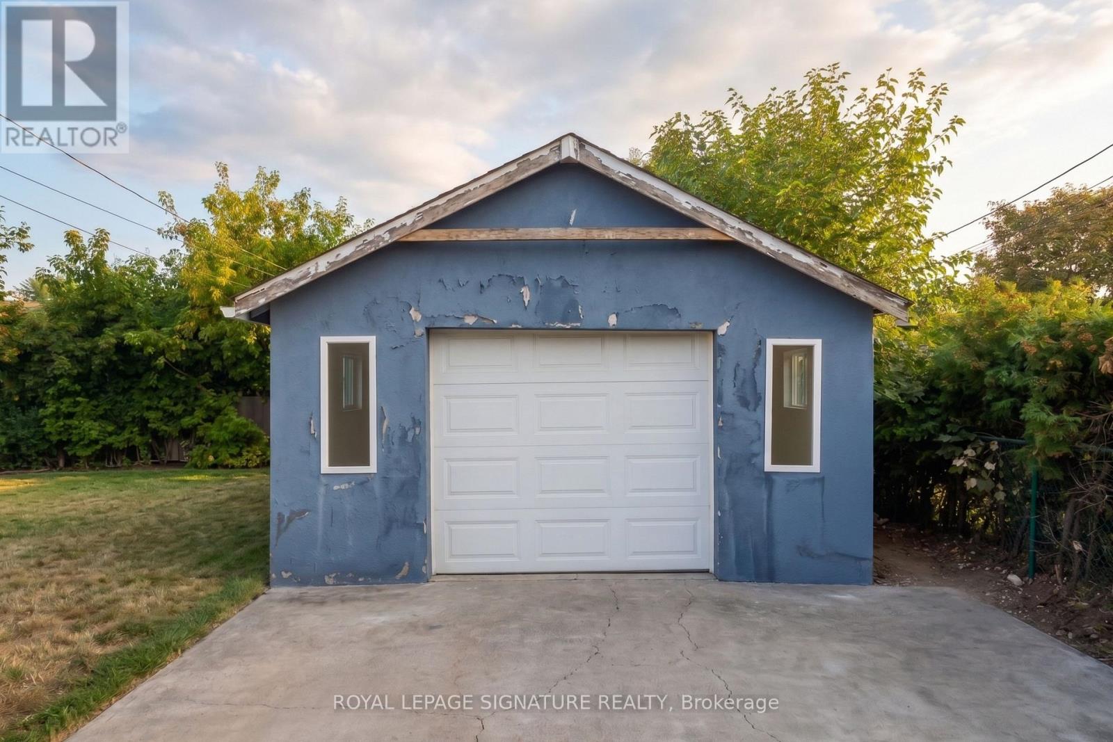 1078 PINEGROVE ROAD