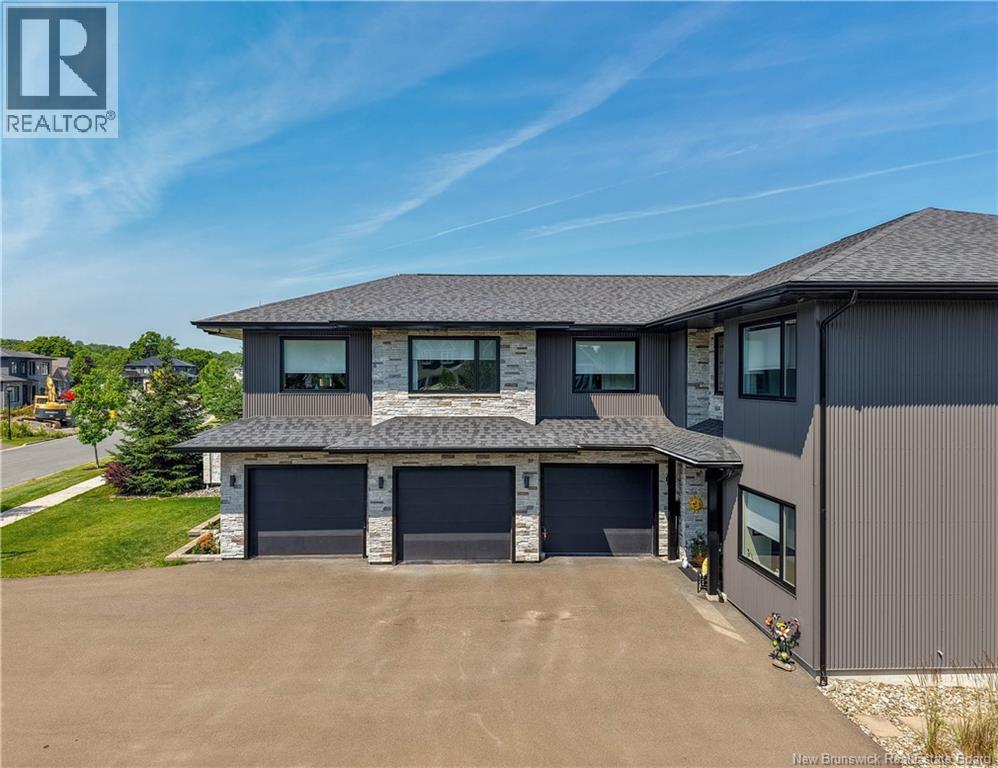 50 Still Water Crescent - Photo 2