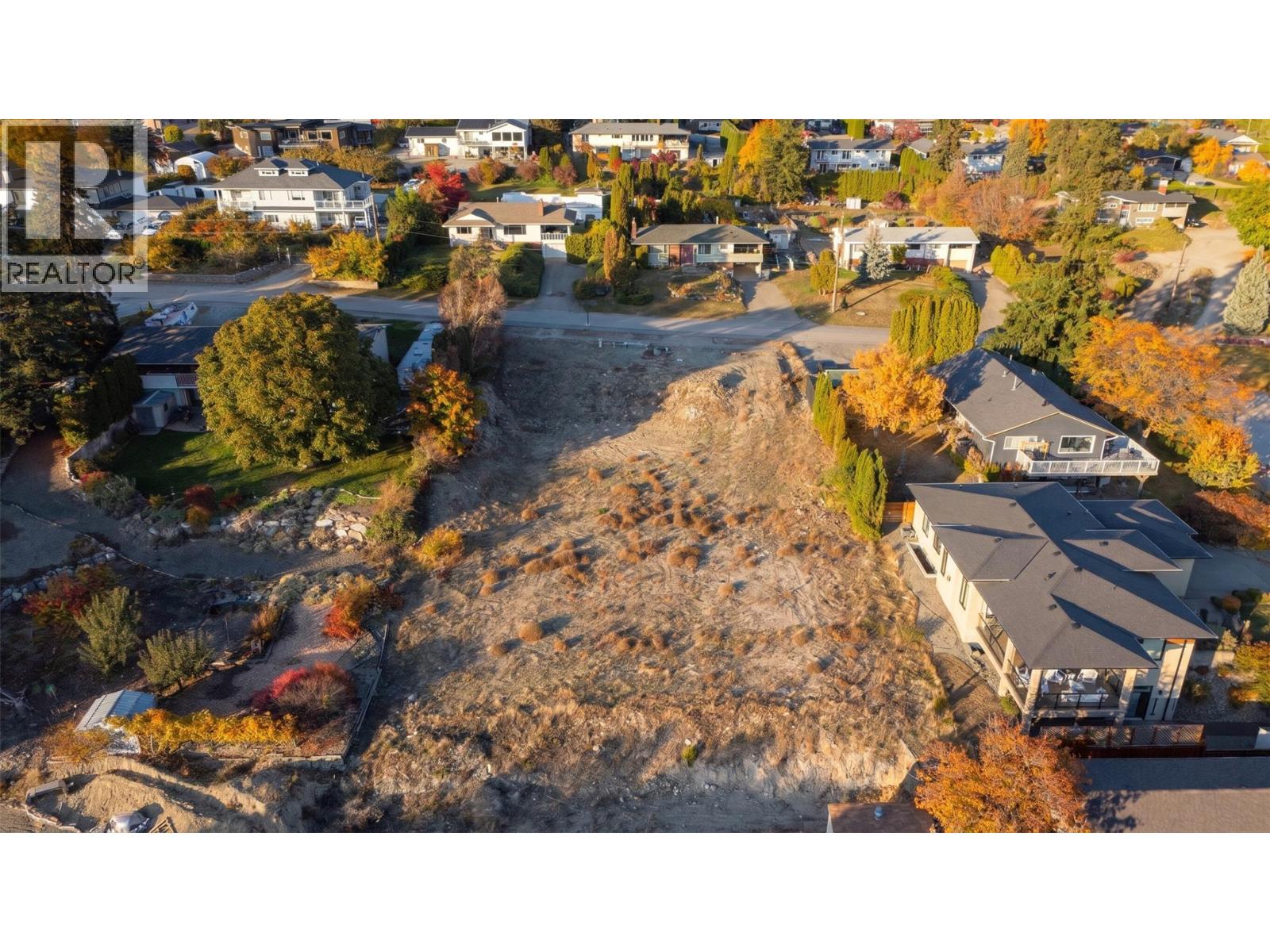 950 Skyline Road