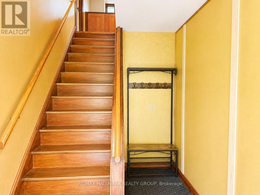 3565 Albion Rd, Ottawa, ON 2