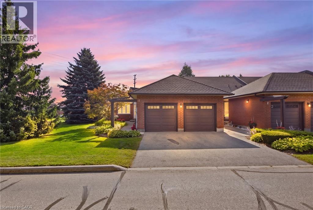 10 ISHERWOOD Avenue Unit# 1