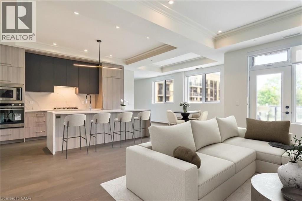 123 MAURICE Drive Unit# 201