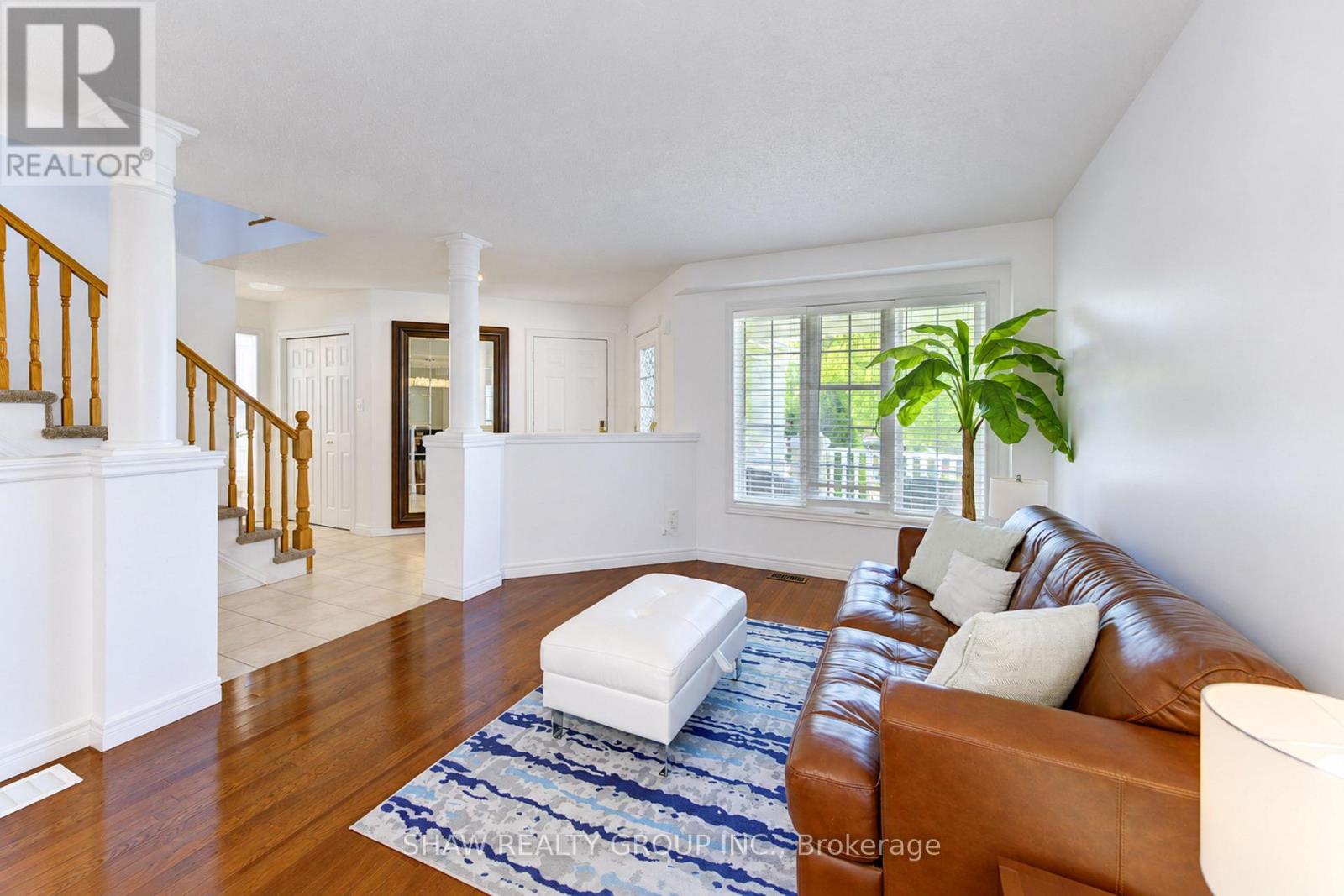 88 DECARO CRESCENT