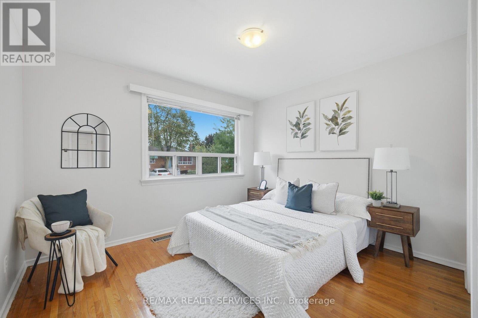 27 EDGEMONT DRIVE