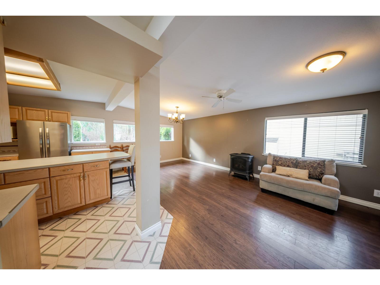 1876 VERA ROAD, Cultus Lake South