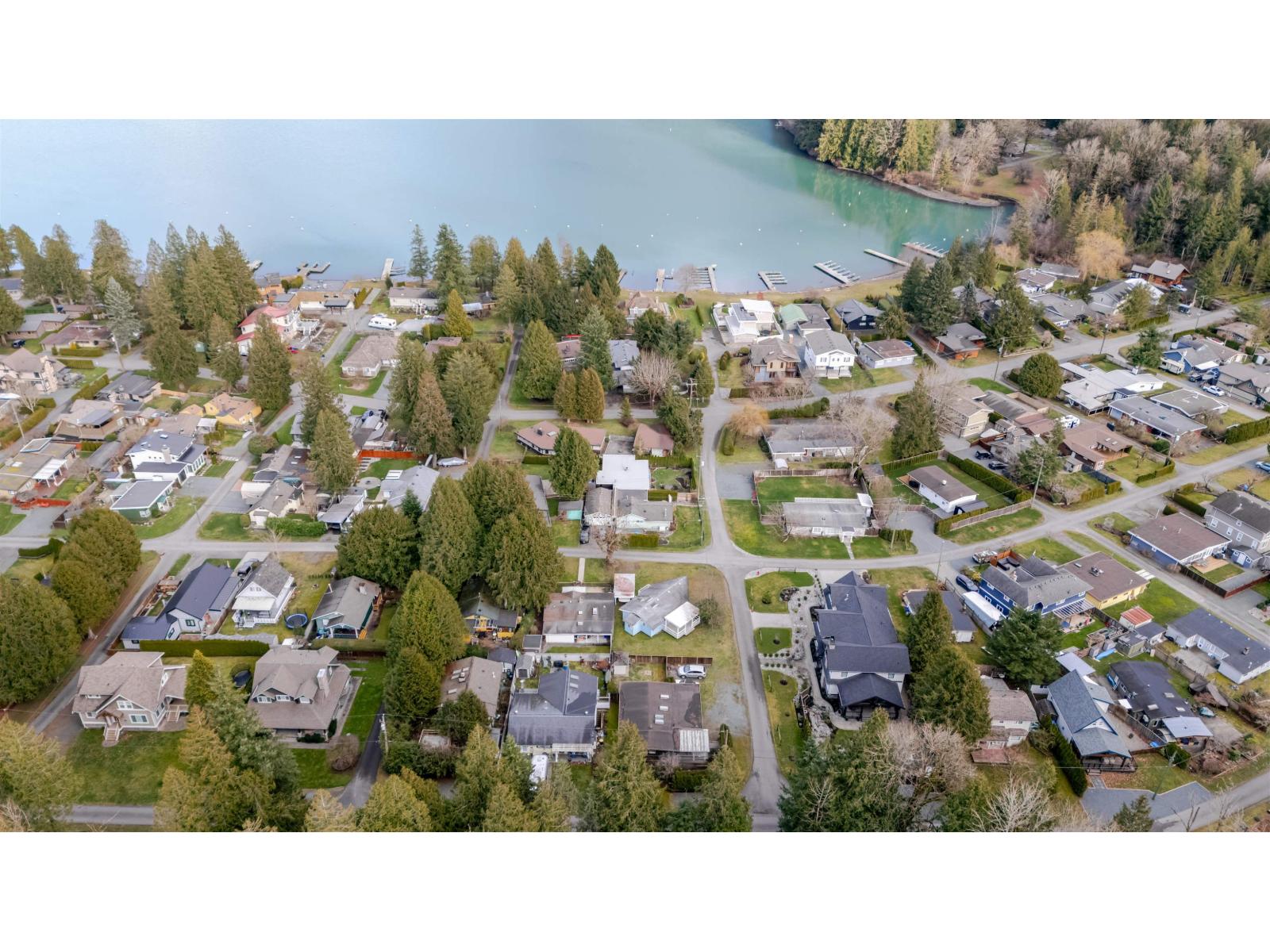 1876 VERA ROAD, Cultus Lake South