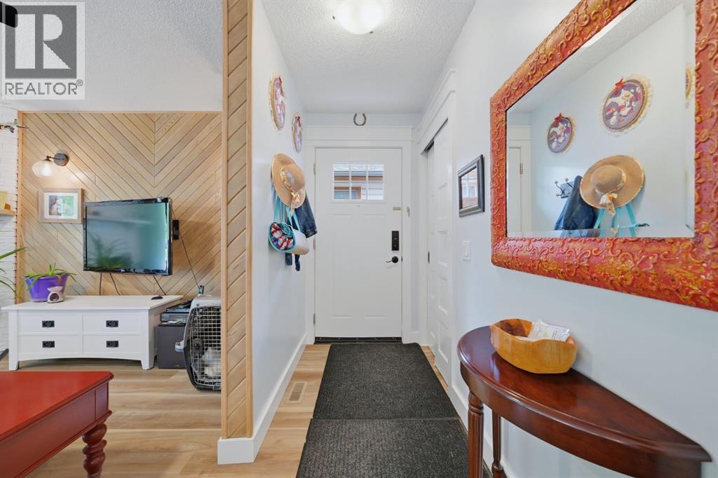 3016 Cedar Ridge Drive SW