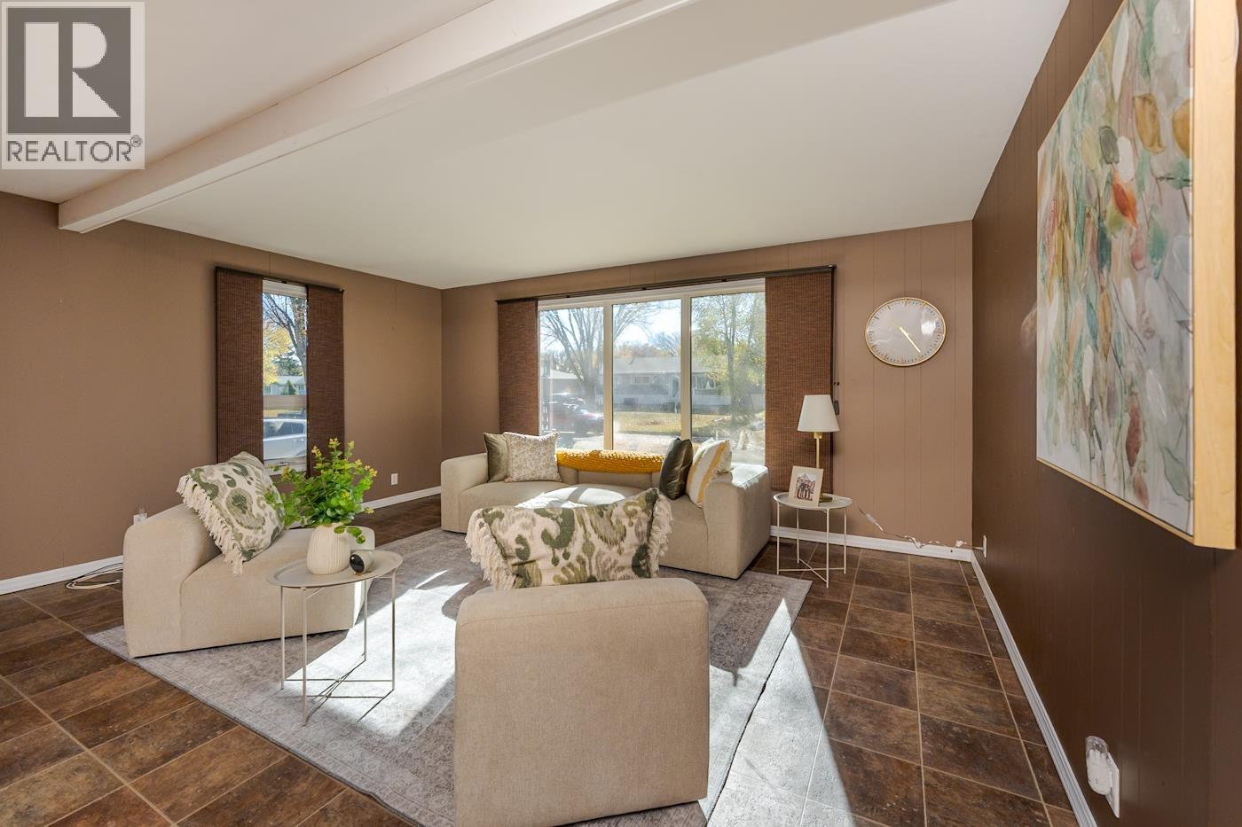 168 AITKEN CRESCENT