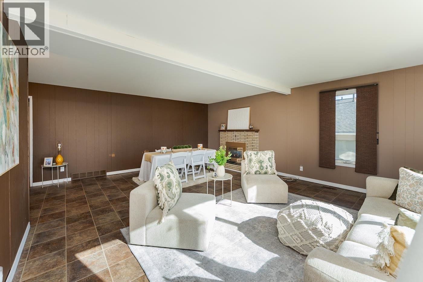 168 AITKEN CRESCENT