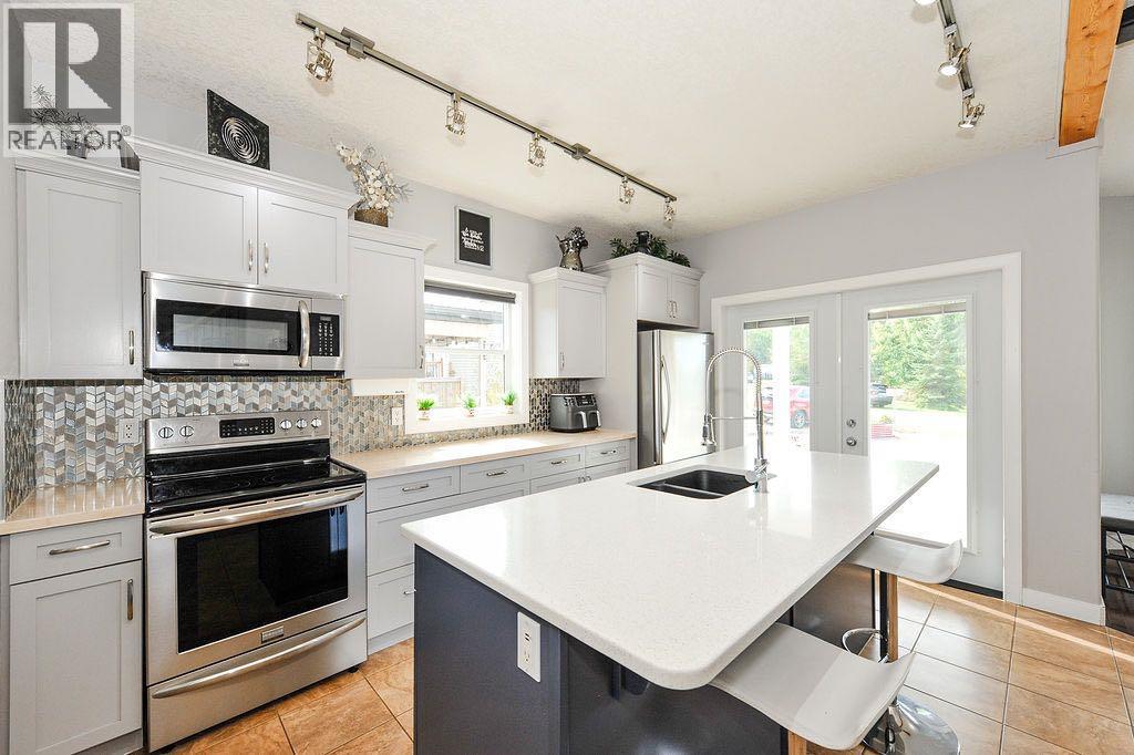 #5, 17, 15065 township rd 470