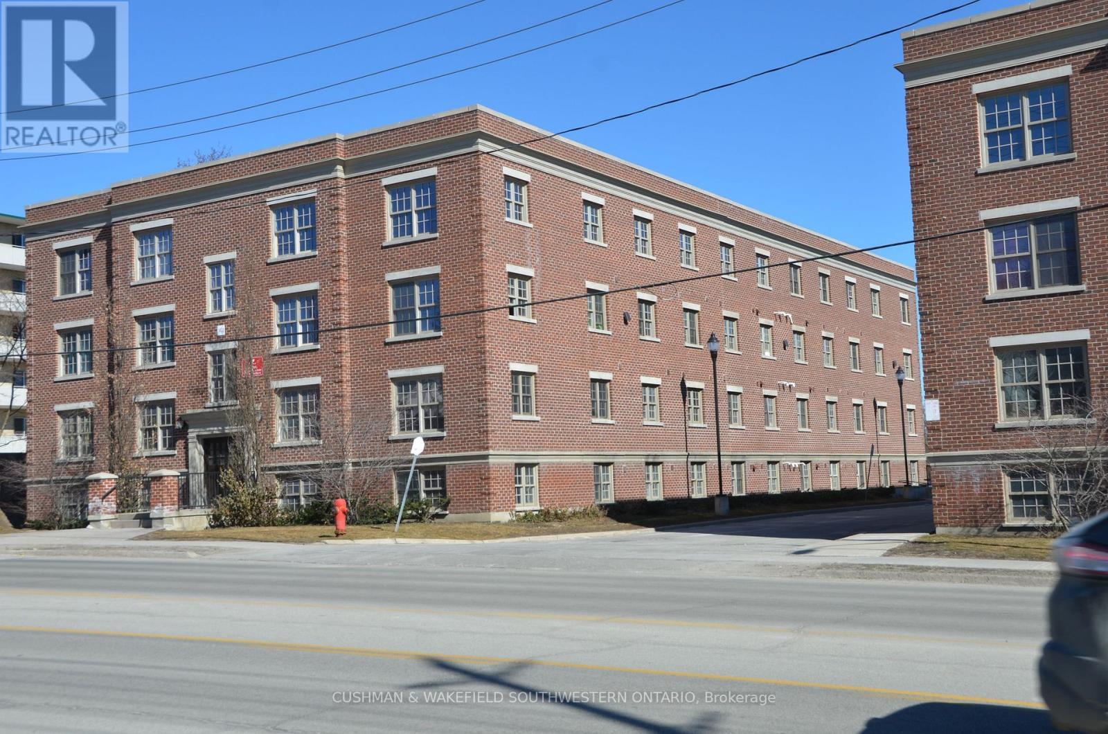 359-363 DUCKWORTH STREET