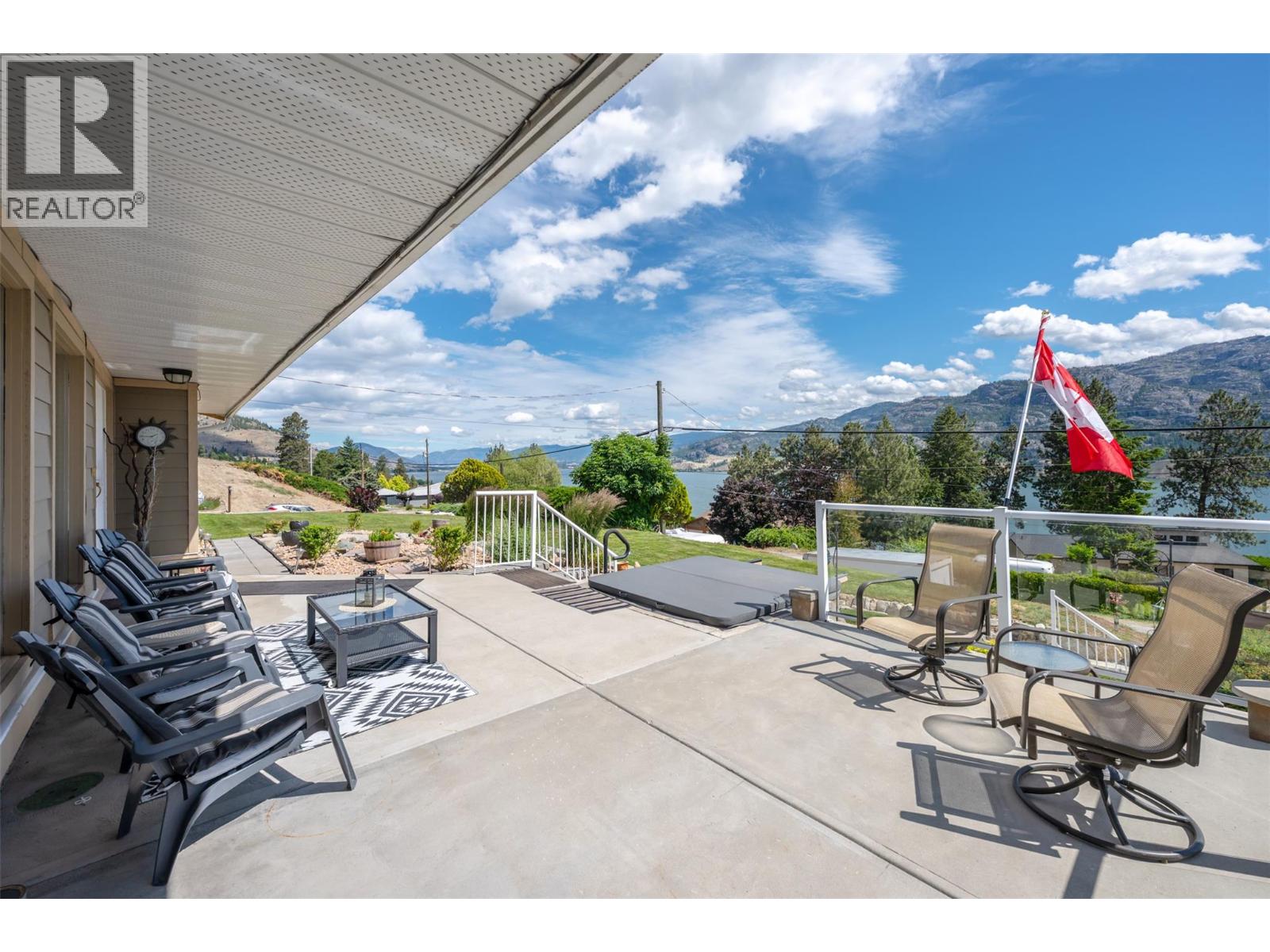 465 Pineview Drive
